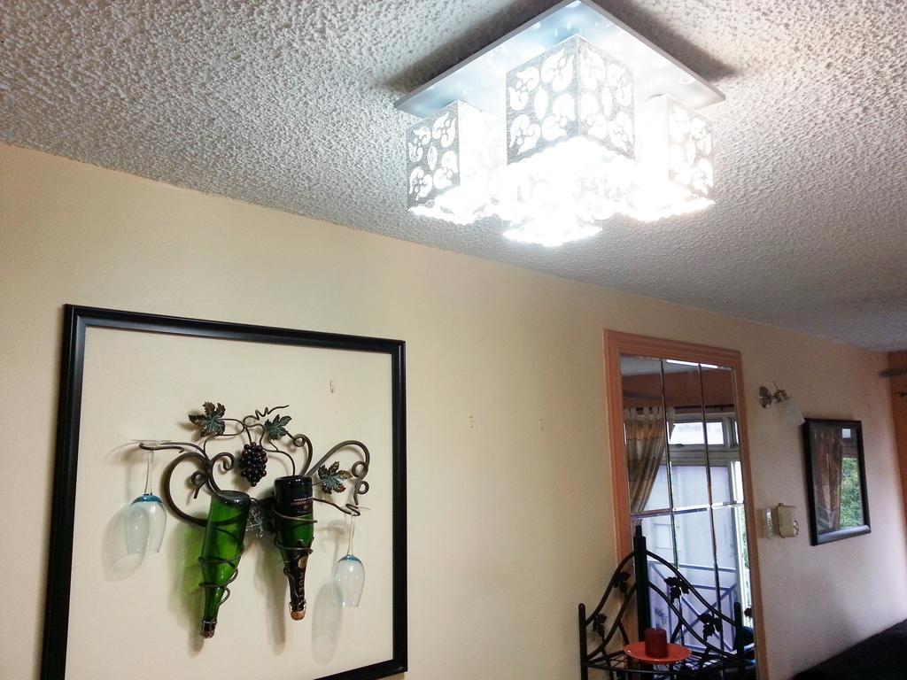 Cozy Accommodations كينغستون المظهر الخارجي الصورة